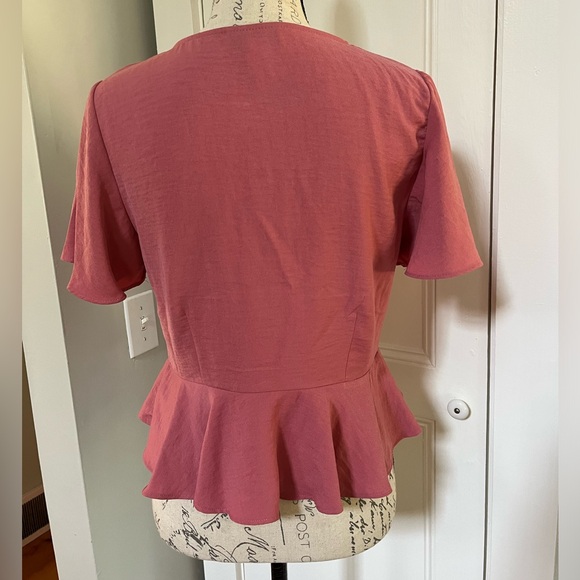 Timeless Topshop Short Sleeve, Mauve Colored Blouse. Size: 4. - Picture 8 of 11